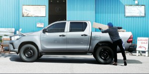 carlineup_hilux_exterior_top_pic_06_01